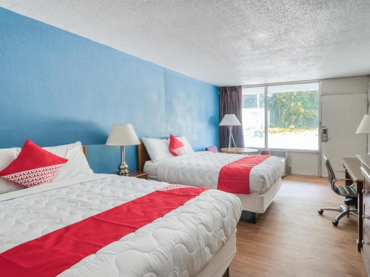 Oyo Hotel Battleboro Εξωτερικό φωτογραφία
